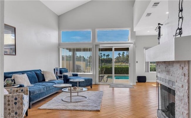 Building Photo - 2533 Seascape Dr