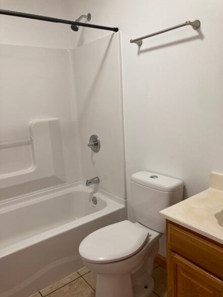 Building Photo - 119 Betterley Pl