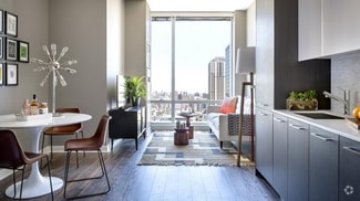 Building Photo - 100 W Wacker Dr