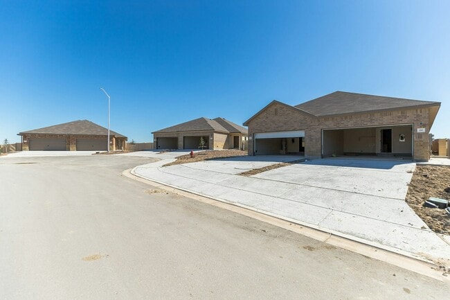 Building Photo - 203 Kaspar Way