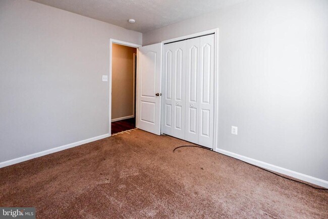 Building Photo - 4529 Running Deer Way
