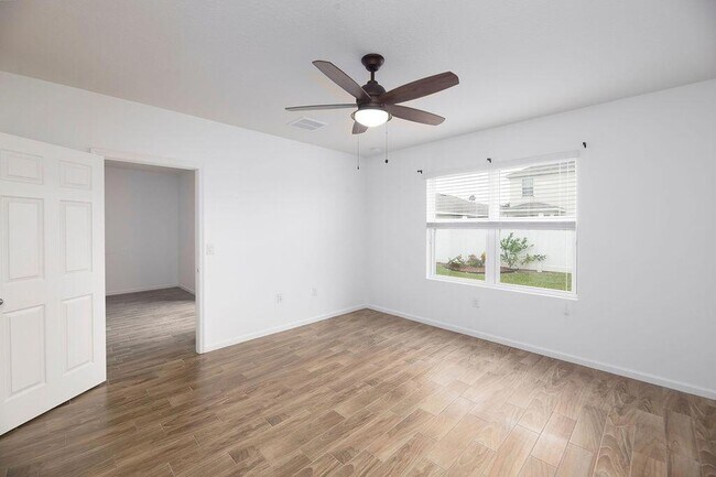 Building Photo - 11434 SW Patterson St