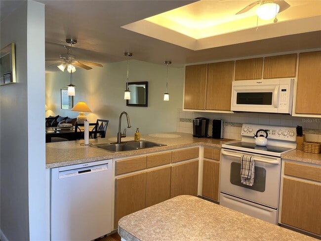 Building Photo - 3600 Bal Harbor Blvd