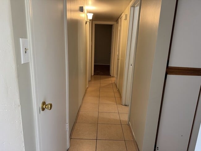 Building Photo - Central Phoenix 3br House