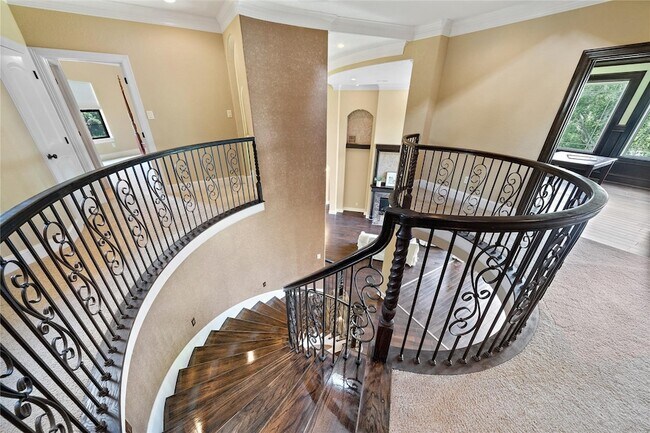 Building Photo - 19182 Grandview Point