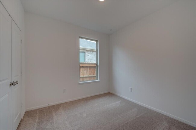 Building Photo - 16110 Elbridge Ct
