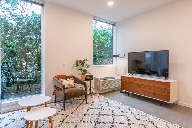 Studio - Artisan Apartments