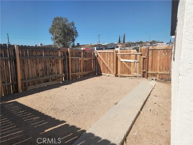 Building Photo - 933 E Navajo St