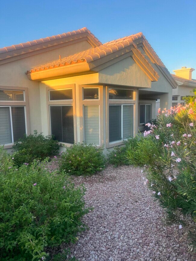 Building Photo - 78582 Dancing Waters Rd