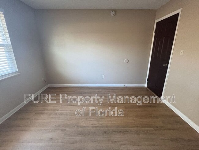 Building Photo - 2040 SE 40th Street Rd