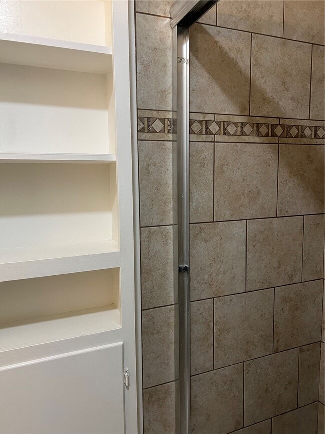 Building Photo - 837 Wax Myrtle Ln