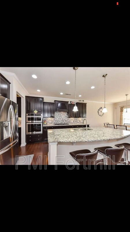 Building Photo - 3901 Kestrel Ln