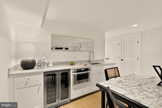 Building Photo - 4830 8th St NW