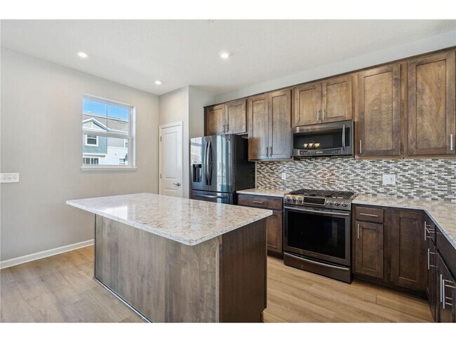 Building Photo - 6993 Huckleberry Dr