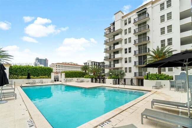 Building Photo - 4100 Salzedo St