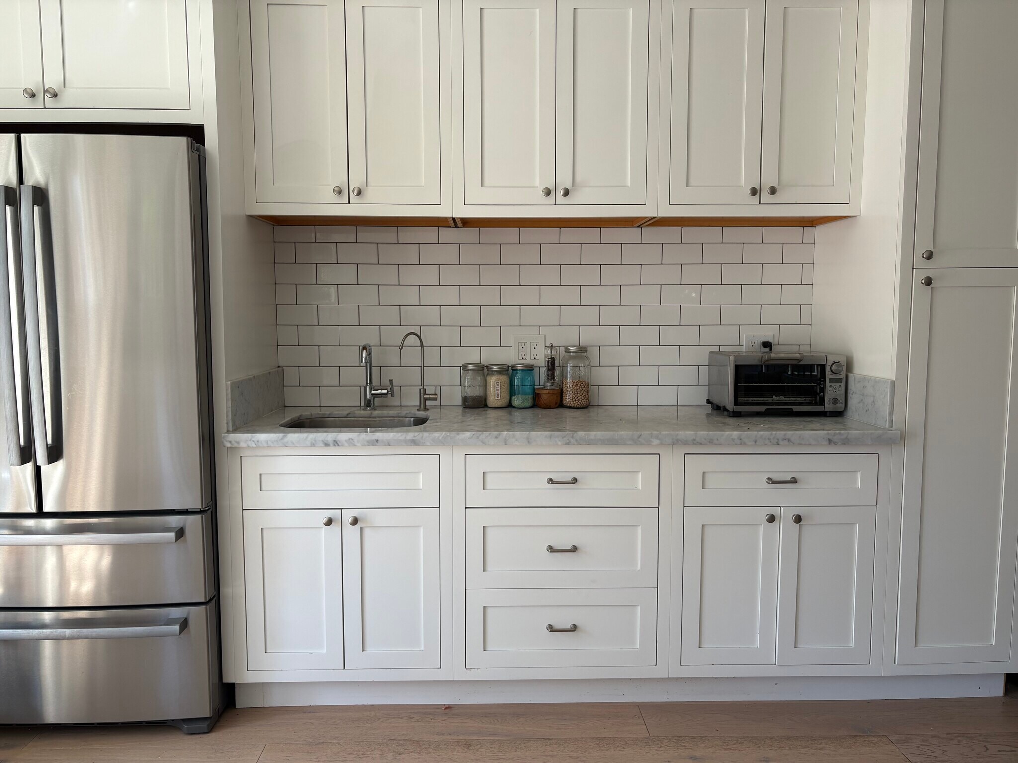 kitchen with second sink with filtered water - 607 S Beachwood Dr