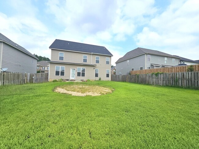 Building Photo - 3019 Kilknockie Dr