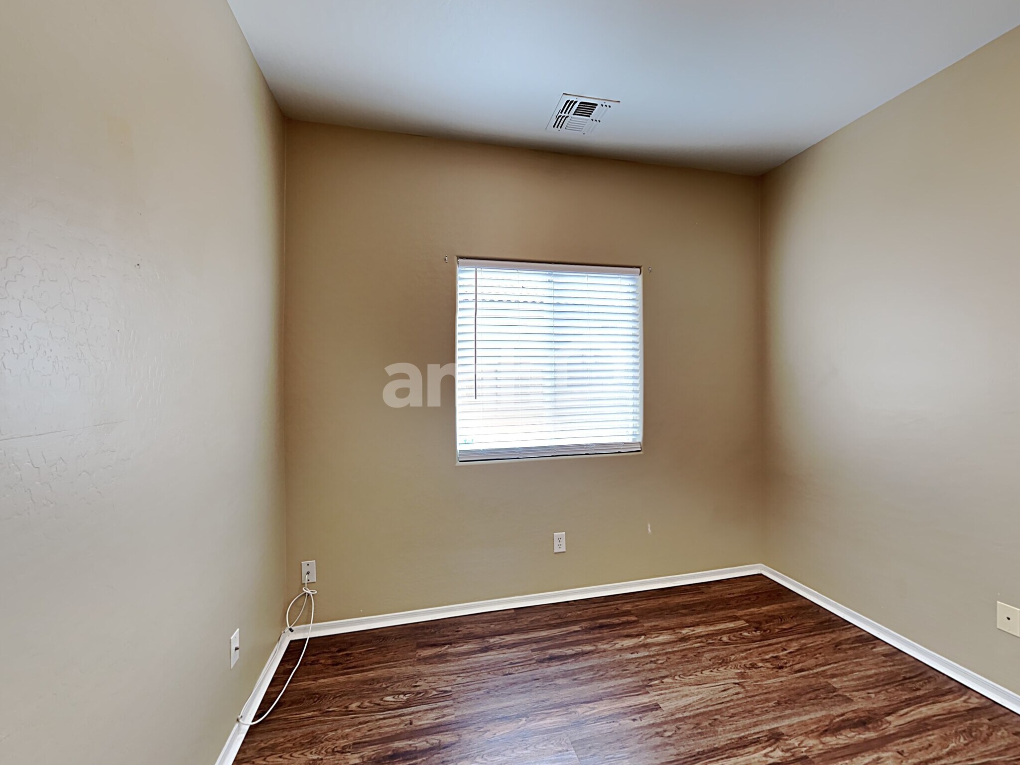 Building Photo - 11709 W Jefferson St