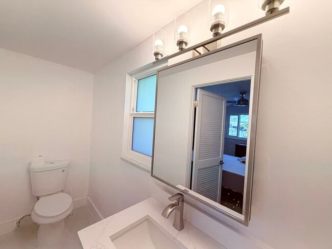 Building Photo - 537 Outrigger Ln