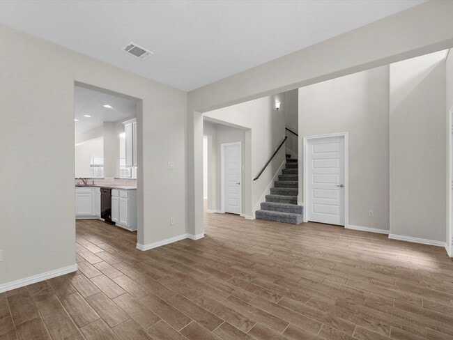 Building Photo - 40575 Goldeneye Pl