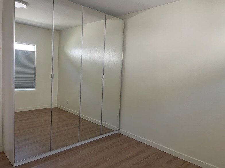 Building Photo - 4216 Sawtelle Blvd