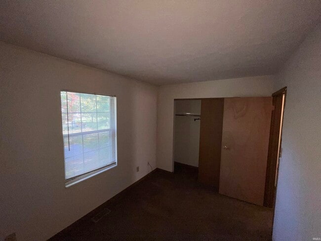 Building Photo - 2309 S Burberry Ln