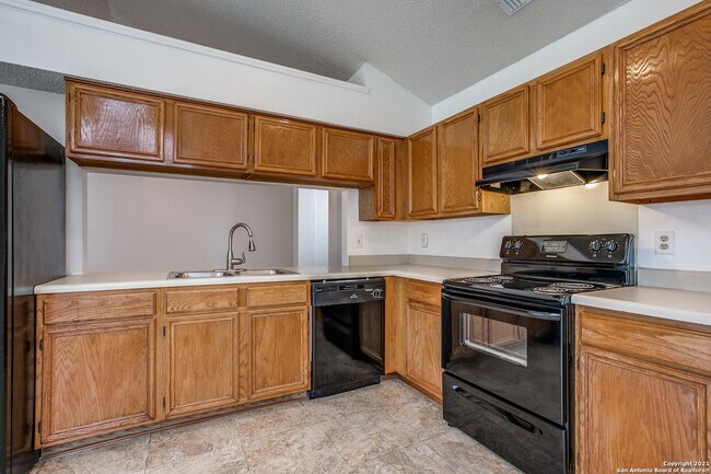 Building Photo - 7307 Chainfire Cir
