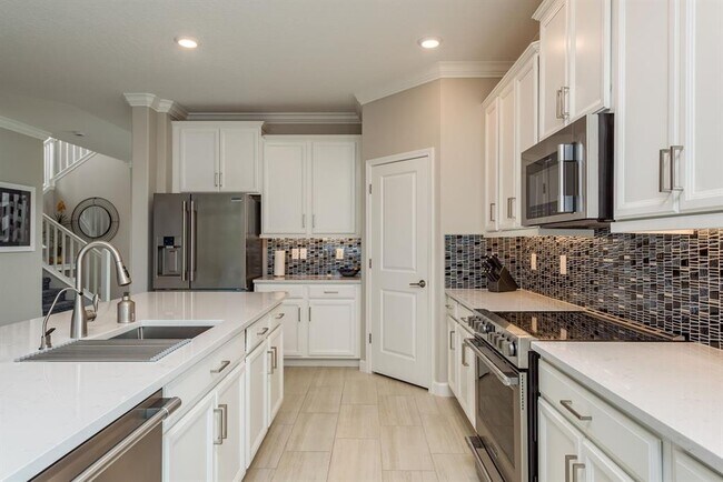 Building Photo - 17026 Shell Bay Dr