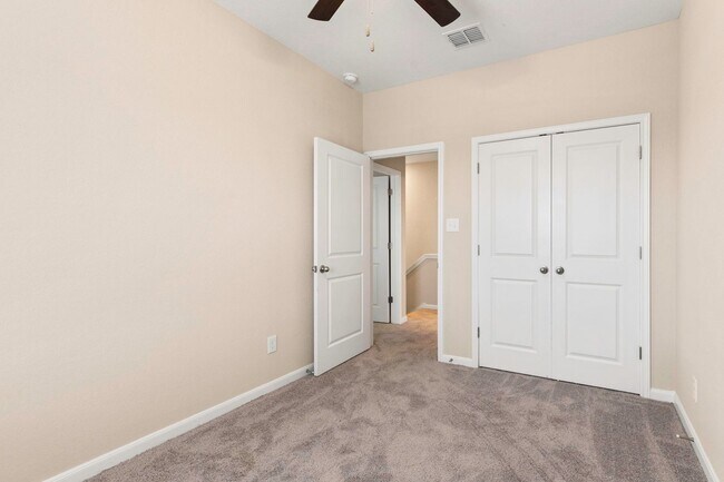 Building Photo - 2805 Armaan Way