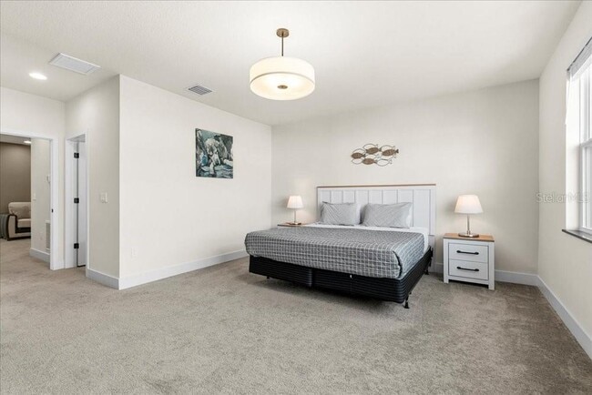 Building Photo - 1385 PEACEFUL Way