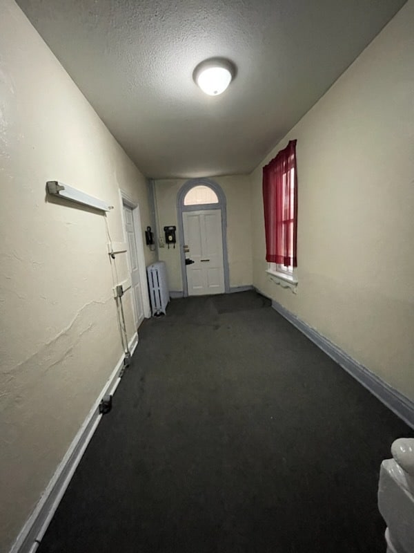 Entrance - 226 Lincoln Way W