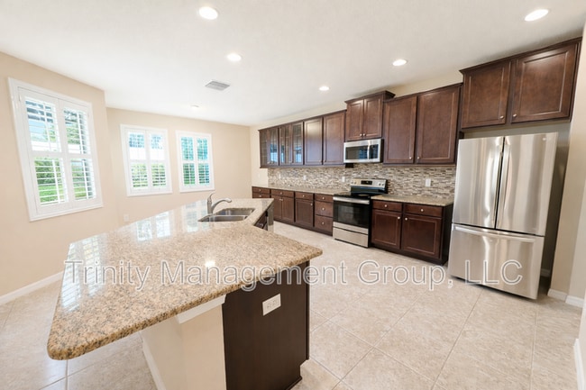Building Photo - 10383 Machrihanish Cir