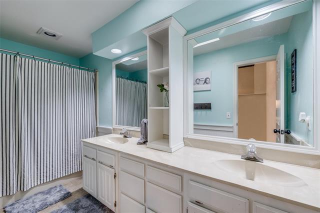 Building Photo - 1105 Cypress Point