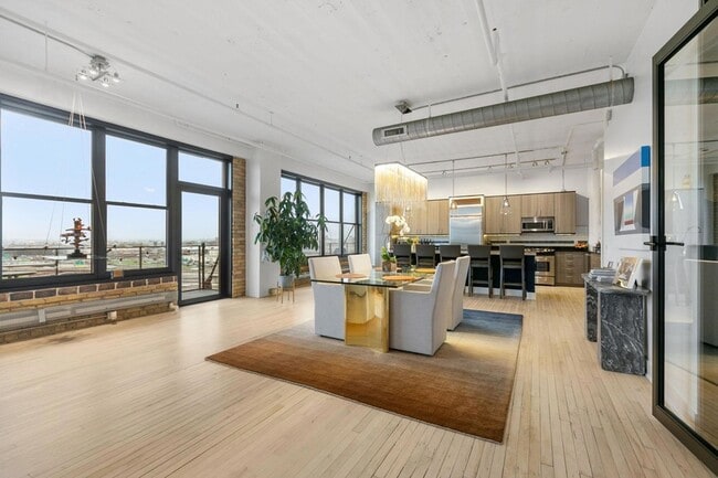 Building Photo - 290 Market St