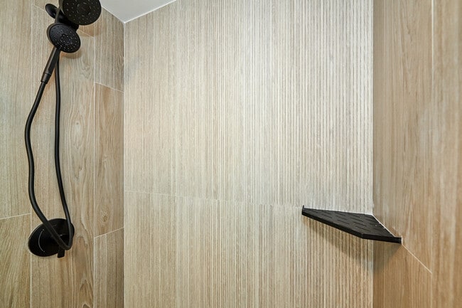 Building Photo - 5200 N Winthrop Ave