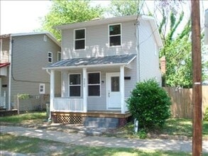 Building Photo - Charming Four-Square House in Church Hill w/ Fenced-in yard & tons of walkability