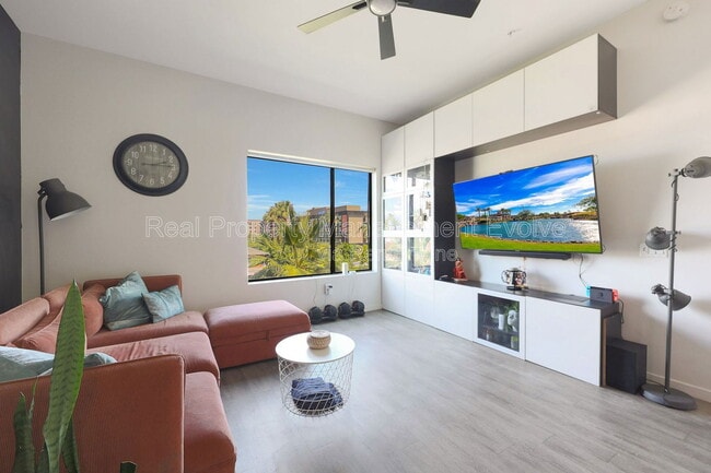 Building Photo - 1130 N 2nd St