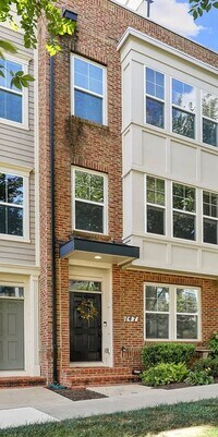 Building Photo - "Coming Soon" 4 level LUXURY @ Crown Farm ...