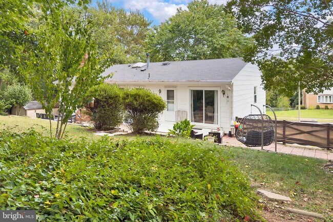 Building Photo - 8614 Arley Dr