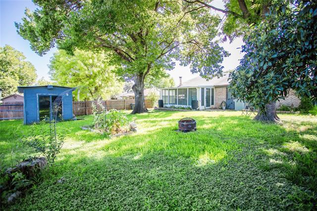 Building Photo - 740 Admiralty Way