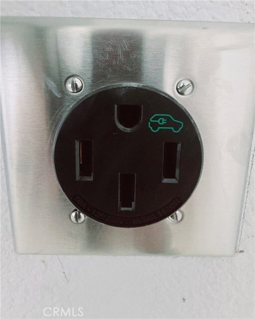 Building Photo - 5967 Bagley Ave