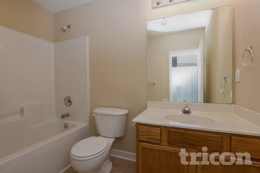 Building Photo - 1123 Alston Hill Dr