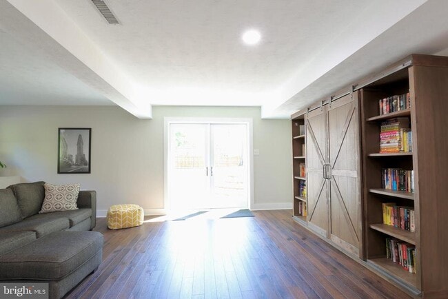 Building Photo - 4316 Brookside Dr