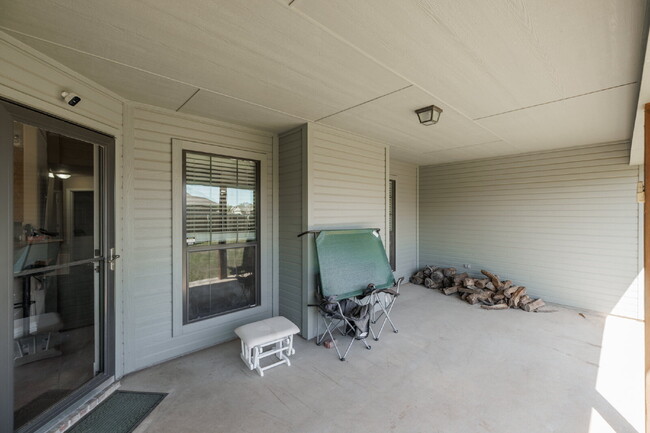 Building Photo - For Lease