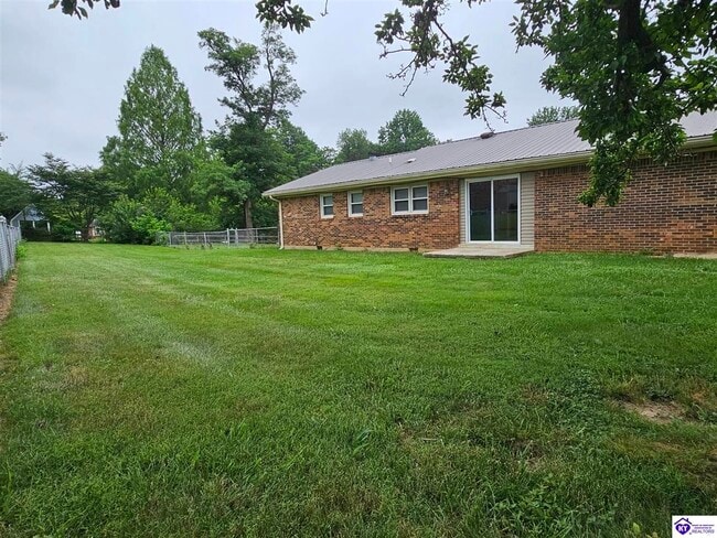Building Photo - 607 Harvard Dr