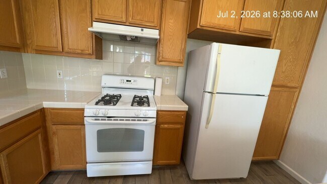 Building Photo - Beautiful Home Now Available! 3 Bedroom!