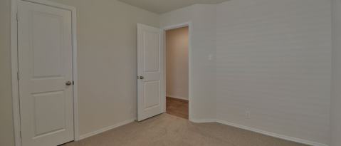 Building Photo - 15346 Brown Violetear
