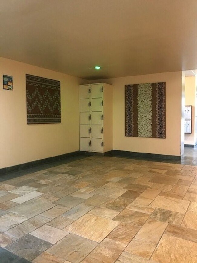 Building Photo - Available Now | Full Size Studio with 1 Ba...