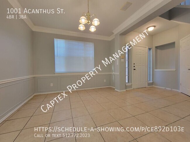 Building Photo - 1001 Acanthus St