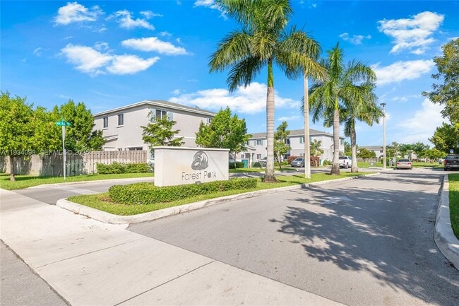 Building Photo - 1270 NW 3rd Ln